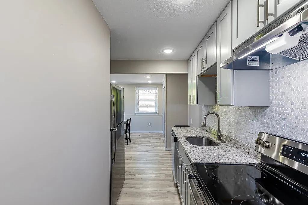1 bed, 550 sqft, $1,550 — Photo 1