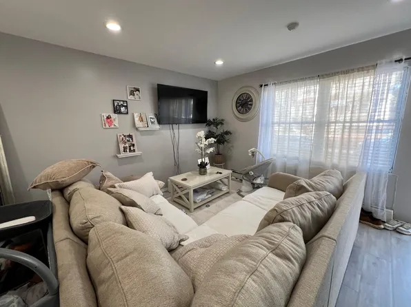 11520 147th Street, Jamaica, NY 11436