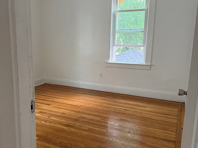 44 Richter St #2 — Photo 6