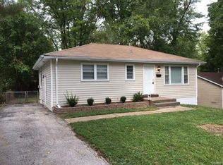 10213 Duke Dr, Saint Louis, MO