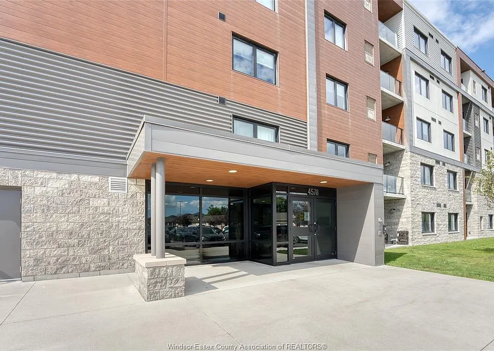4578 Huron Church Line Rd #502