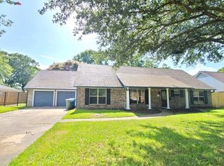 1955 Howell St, Beaumont, TX 77706