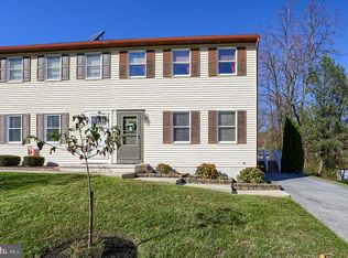612 Grove Ave, Mohnton, PA 19540