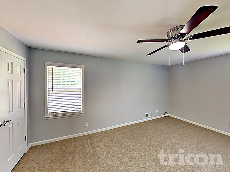 33 Eva Ln — Photo 8