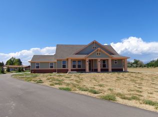 12721 Strawberry Cir, Longmont, CO 80503