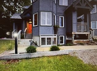 143 Bridge Rd, Jay Peak, VT 05859