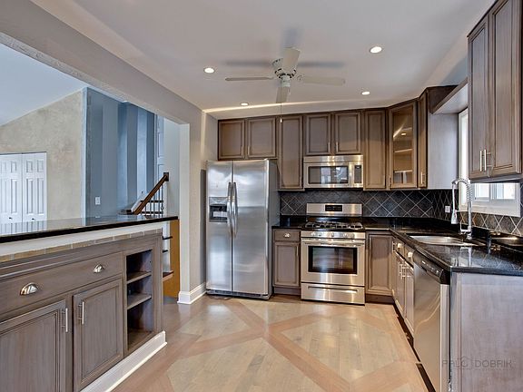 4th image of 3729 Elder Ln