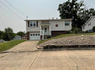 200 Captain Ames Dr, North Parkersburg, WV 26104