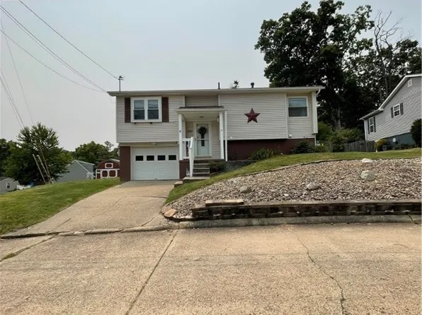 200 Captain Ames Dr, North Parkersburg, WV 26104