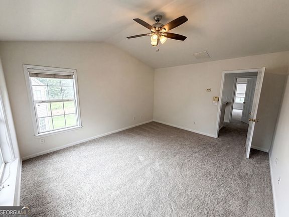 4th image of 4660 Creekside Villas Way SE