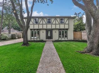 12102 Nova Dr, Houston, TX 77077