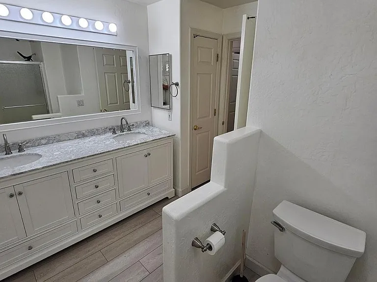 1351 N Pleasant Dr #1108 — Photo 12