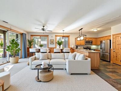 10841 Cinnabar Way APT 3, Truckee, CA, 96161