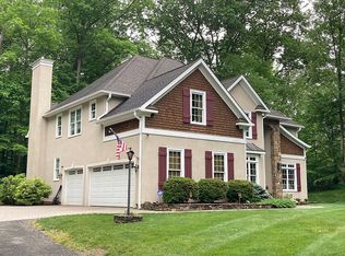 330 Southbury Rd, Roxbury, CT 06783