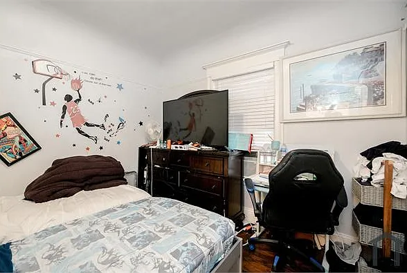2510 E 21st St #1 — Photo 28