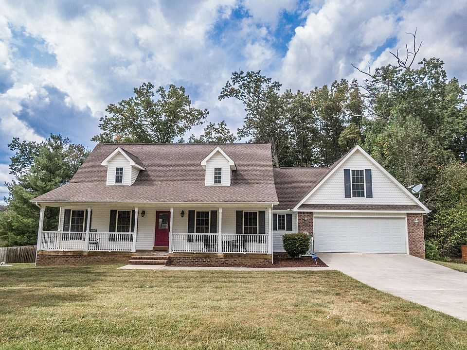 1st image of 35 Fox Hollow Dr
