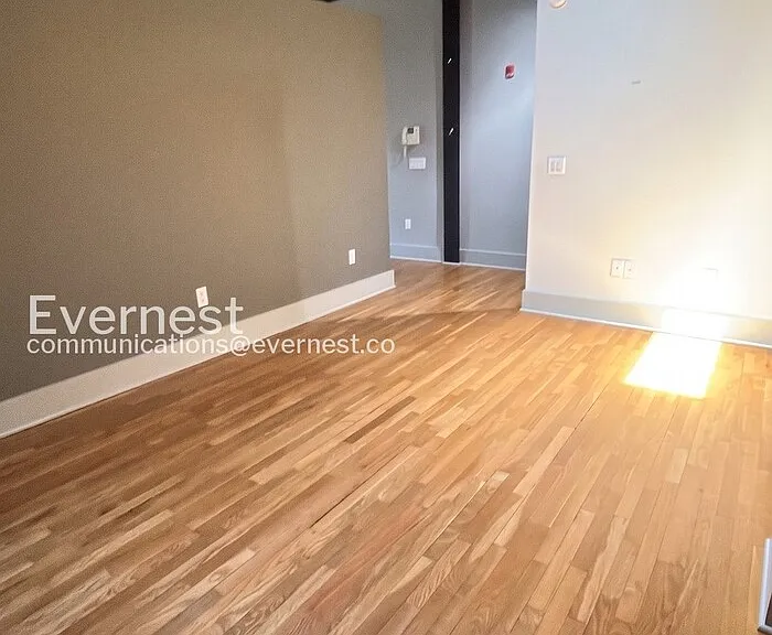 1 W 5th St #302 — Photo 12