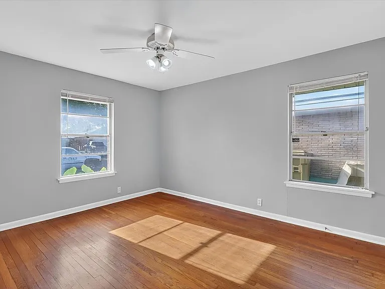 4637 Calvin Dr — Photo 24