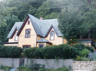 310 Diagonal St, Lansing, IA 52151