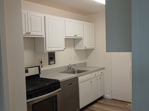 4th image of 6641 Wakefield Dr APT 105