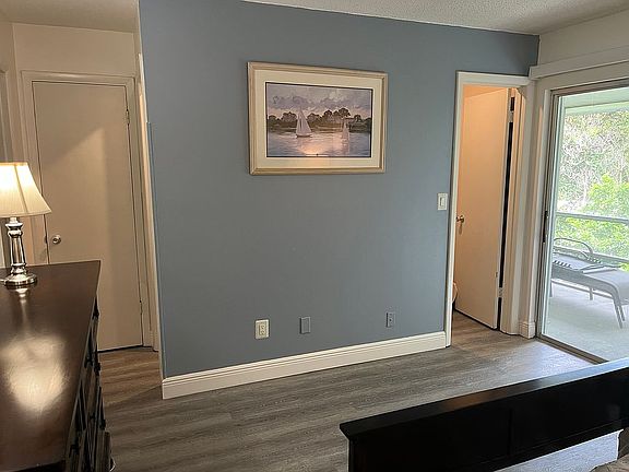 5th image of 2929 SE Ocean Blvd APT 109-9