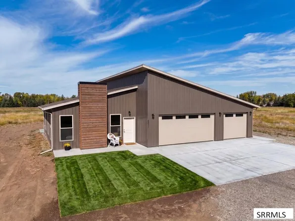 531 N 2565 E, Saint Anthony, ID 83445
