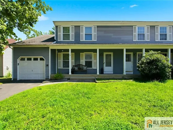 31 Allison Dr, East Brunswick, NJ 08816