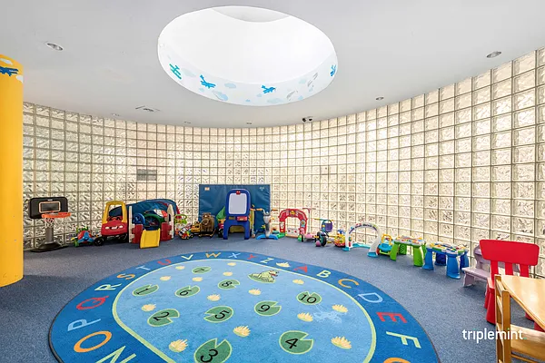 Rented by Triplemint | media 41