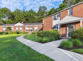 Meadowview Apartments, Simsbury, CT 06070