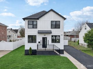 58 Fern St, Edison, NJ