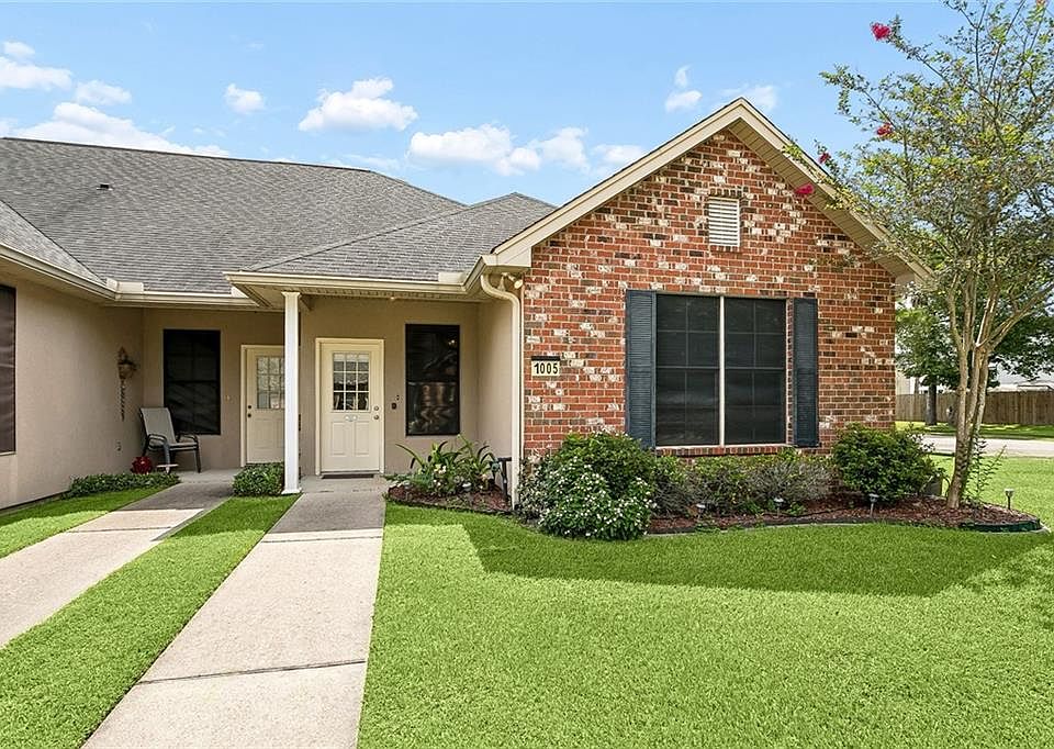 1st image of 40145 Taylors Trl APT 1005