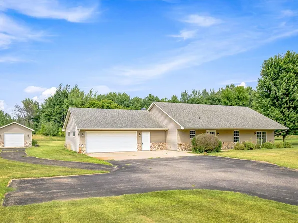 2507 320th Ln NE, Cambridge, MN 55008