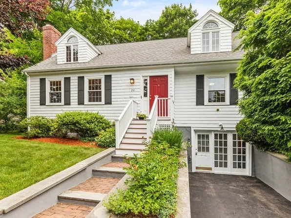 20 Liberty Ave, Lexington, MA 02420