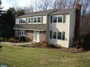 1517 Brandywine Dr, West Chester, PA 19382
