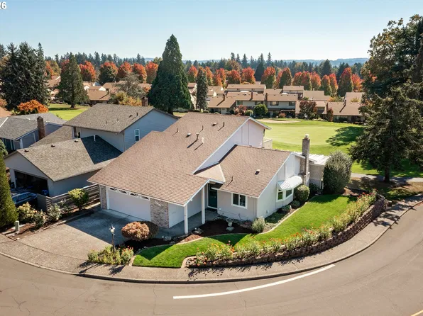 10480 SW Highland Dr, Tigard, OR 97224