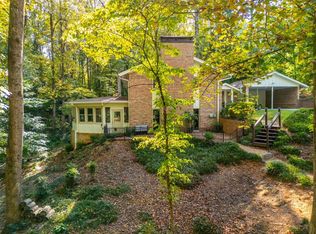 8326 Berkley Rdg, Sandy Springs, GA 30350