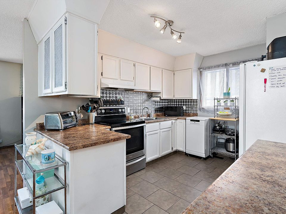 1st image of 12916 69th St NW