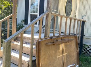 140 McCann Rd, Pollock, LA 71467