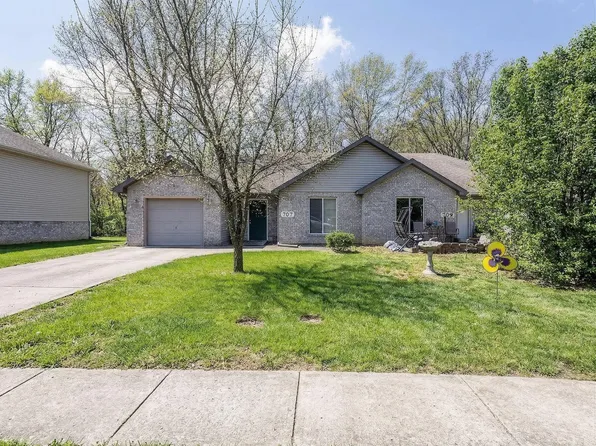 707-709 Wolf Trl, Columbia, MO 65201