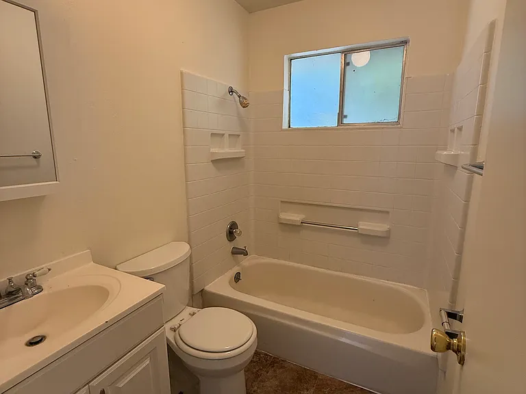 398 Alemar Way #4 — Photo 11