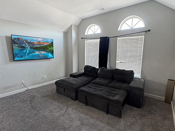 2nd image of 4922 Lacebark Pine Trl