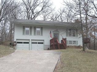 6415 NW Platte Hills Rd, Parkville, MO 64152