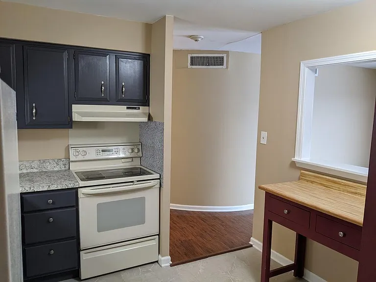 2301 Beau Monde Ln #203 — Photo 4