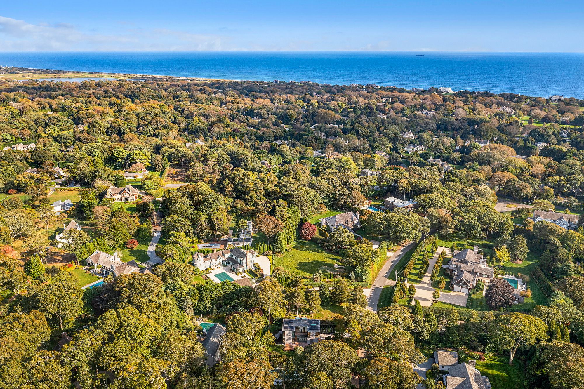 63 Jericho Rd, East Hampton, NY 11937 Out East