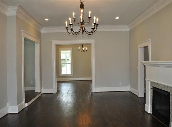 5th image of 331 E University Ave