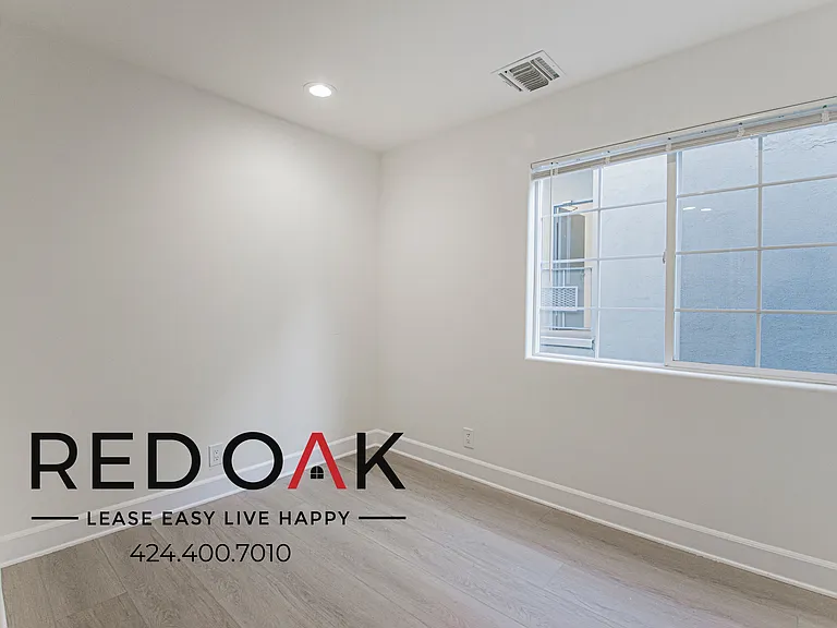317 S Hamel Rd #C — Photo 18
