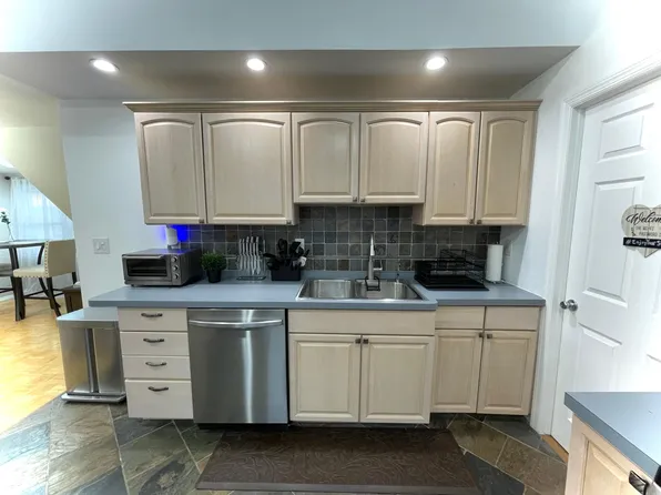 135 West 30th Street image 30 of 50