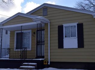 3205 Burgess St, Flint, MI 48504