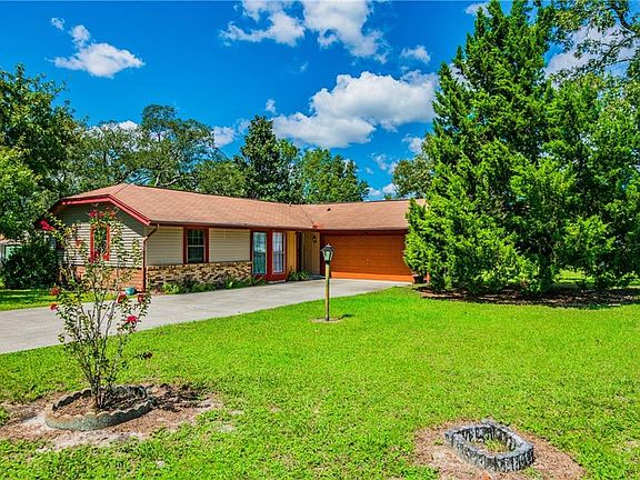 3rd image of 2275 Deborah Dr