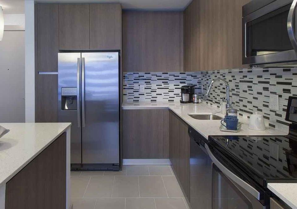 1st image of 128 SE 2nd Ave #1613
